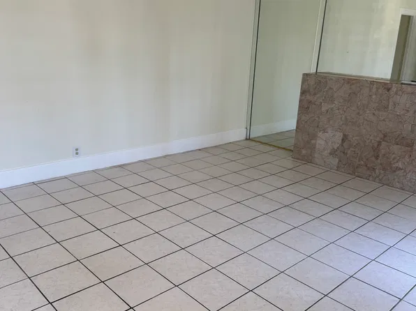 5507 S Wilton Pl, Los Angeles, CA 90062