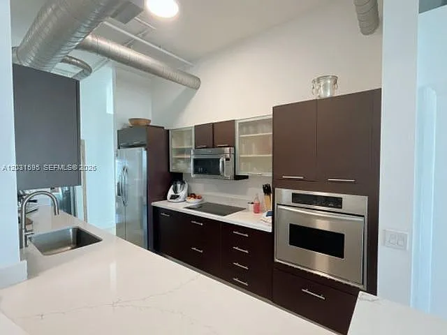 3029 NE 188th St #822 — Photo 15