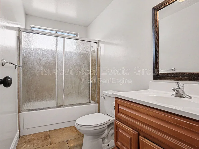 3043 Blossom St #1 — Photo 14