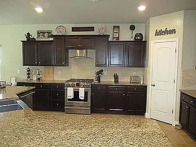 3rd image of 2400 Hermosa Ave