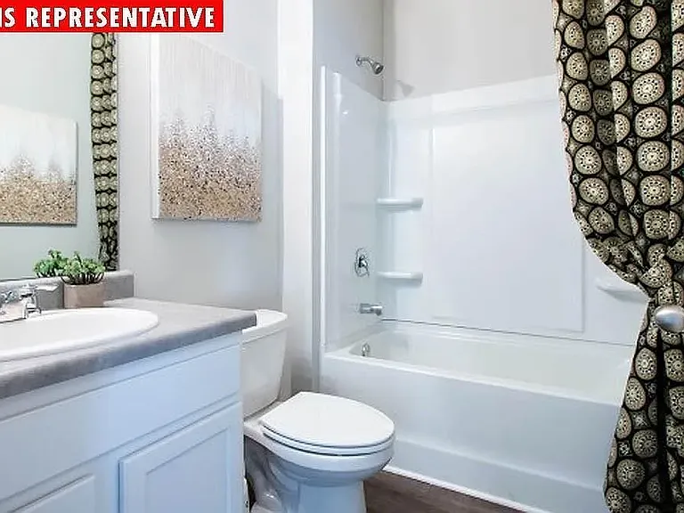 1300 Secrest Commons Dr — Photo 11