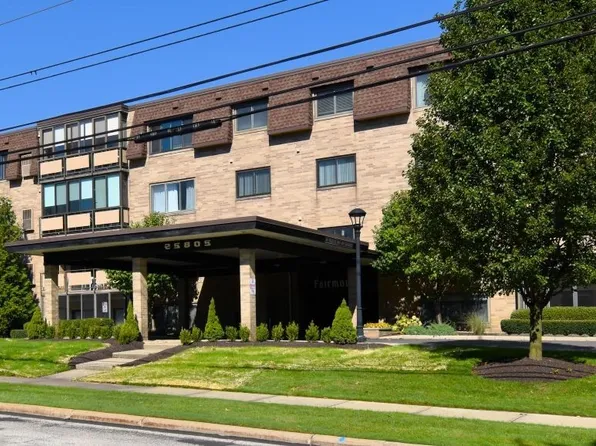 25805 Fairmount Blvd APT 404, Beachwood, OH 44122