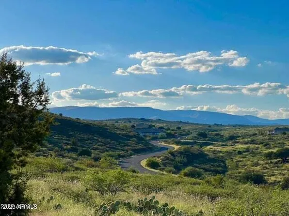 12220 S Caballo Ter, Mayer, AZ 86333