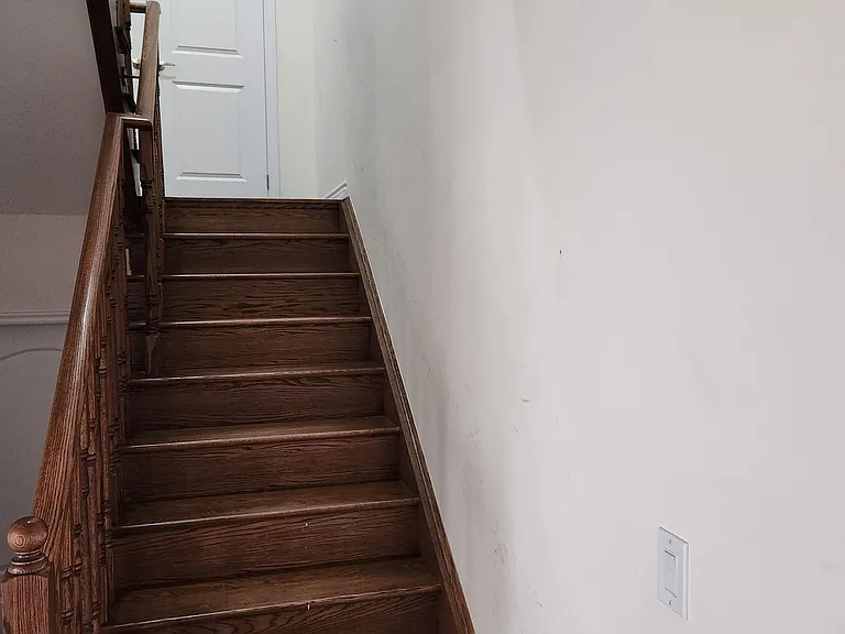 134 Petch Ave — Photo 5