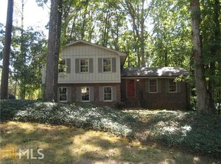 4539 Mountain Creek Dr NE, Roswell, GA 30075