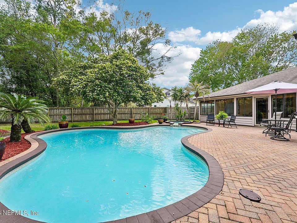 1st image of 14360 CRYSTAL COVE Drive S