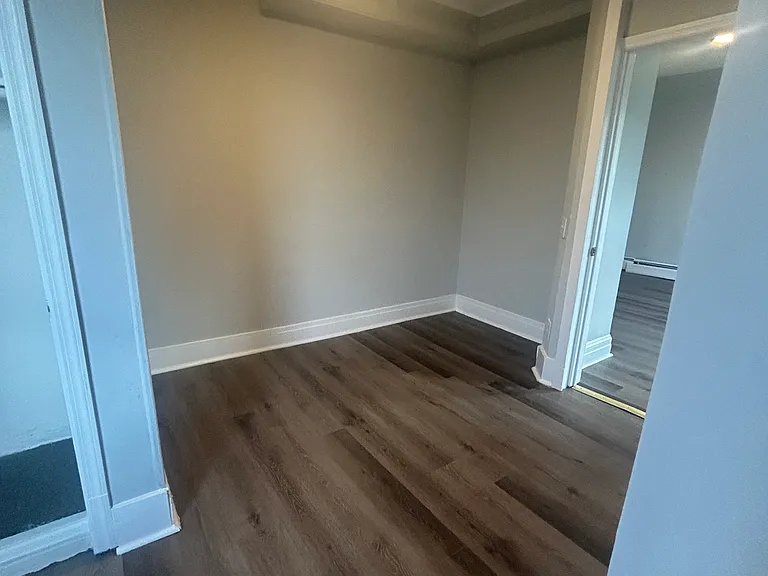 478 Ellison St — Photo 8