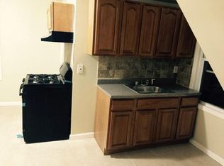 279 Jelliff Ave #3, Newark, NJ 07108