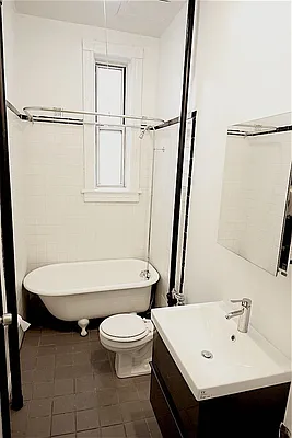 Rented by Capri Jet Realty Corp | media 4