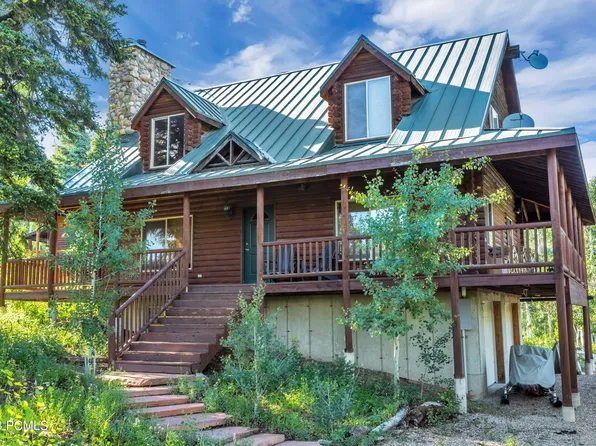 1686 W Arapaho Dr, Coalville, UT 84017