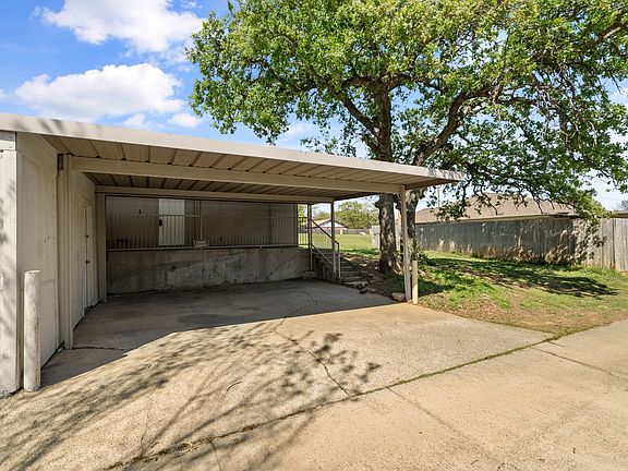 4th image of 7316 Davis Blvd
