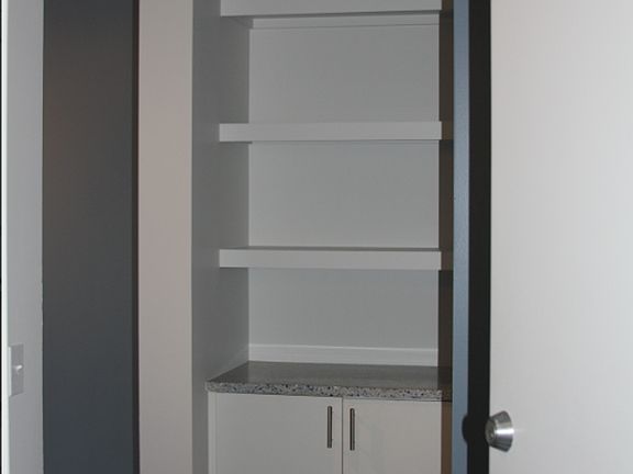 4th image of 1212 N Walker Ave APT 303