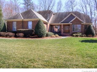 6343 Robin Hollow Dr, Mint Hill, NC 28227