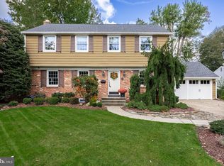412 Burning Tree Rd, Cherry Hill, NJ 08034