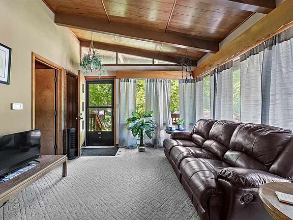 5th image of 3677 Quarry Heights Ln NE