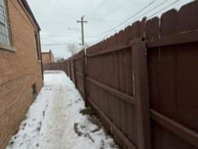 5th image of 14535 S Hoxie Ave