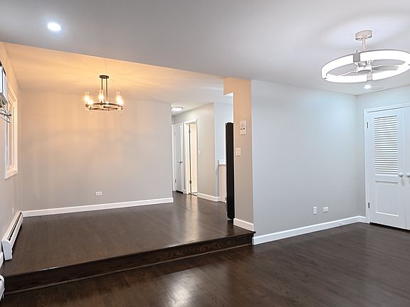 2nd image of 720 N Austin Blvd APT 1