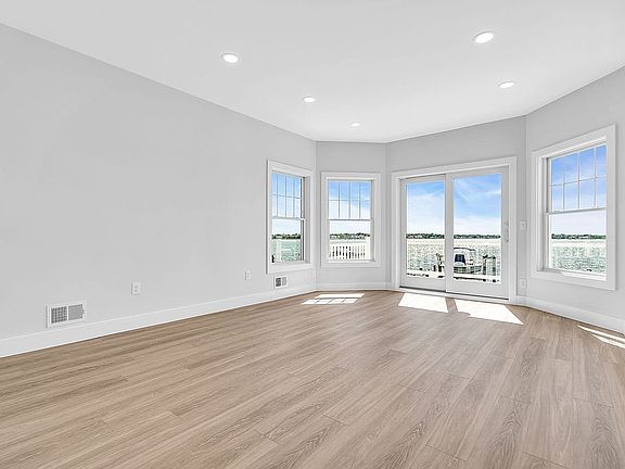 2nd image of 153 Shore Dr