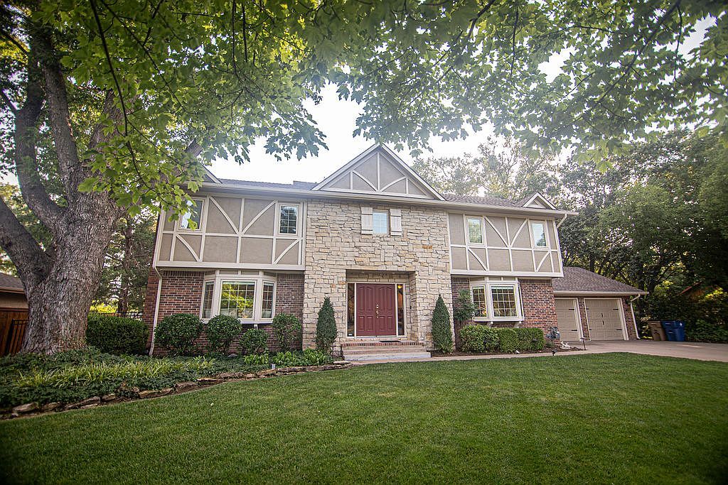 607 N Brookhaven Dr - Property Image
