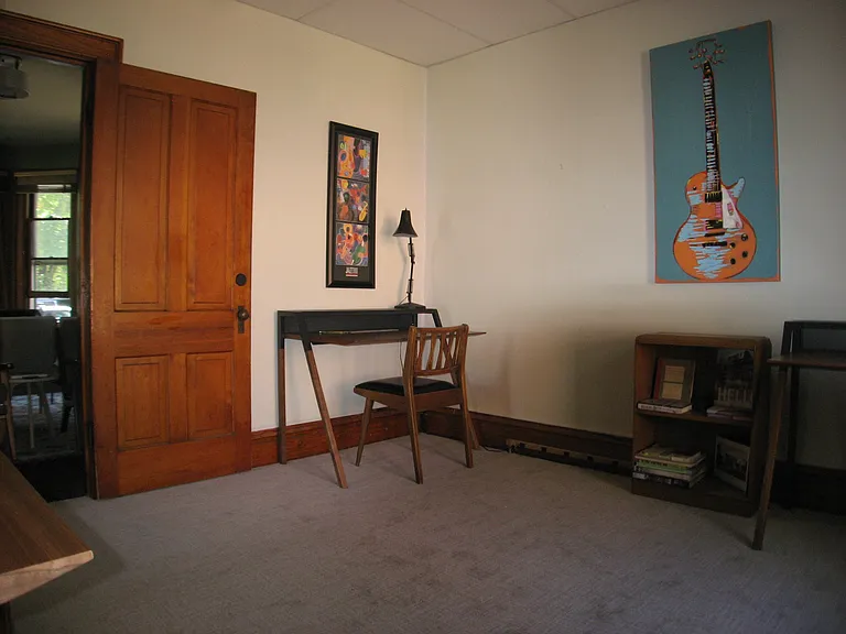 649 Remington St — Photo 17