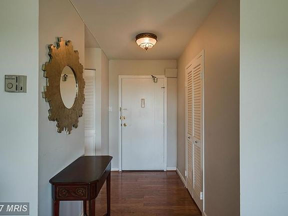 2nd image of 9039 Sligo Creek Pkwy APT 1815
