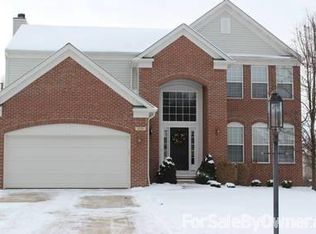 1719 Kendal Dr, Broadview Heights, OH