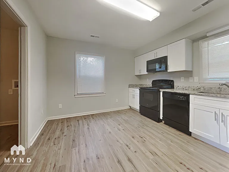 3400 Pine Meadow Dr — Photo 4