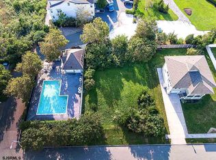10 Woodlawn Ave, Somers Point, NJ 08244