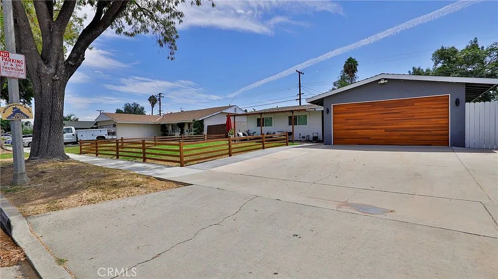 3 bed, 1335 sqft, $3,500 — Photo 3