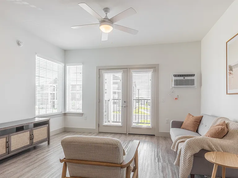 Tidewater Apartments | One Bed Living Room