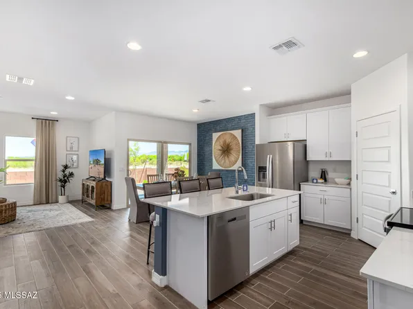 1170 S Nedra Pl, Vail, AZ 85641