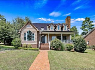 6700 Irongate Dr, Fayetteville, NC 28306