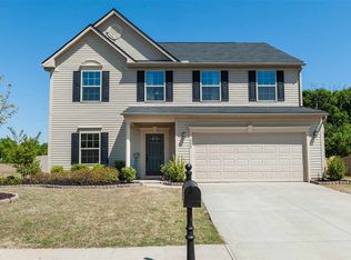592 Shoreline Blvd, Boiling Springs, SC 29316
