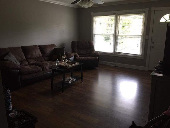 5th image of 525 Garden Springs Dr