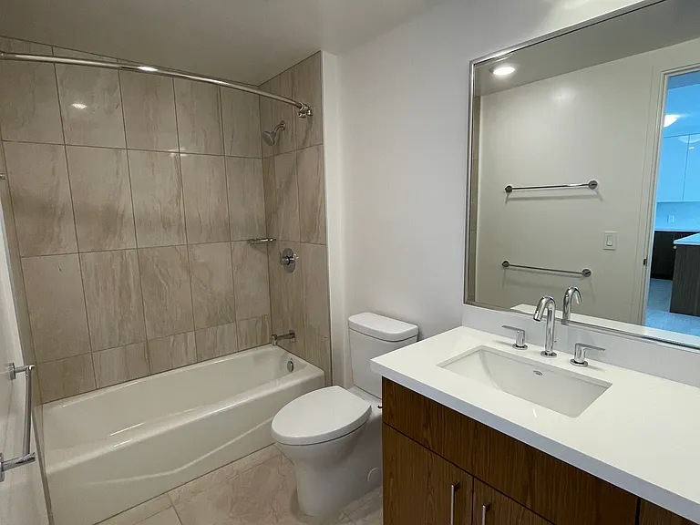 629 Keeaumoku St #3205 — Photo 10