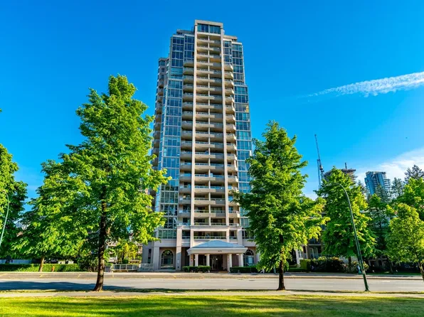 3070 Guildford Way #408, Coquitlam, BC V3B 7R8