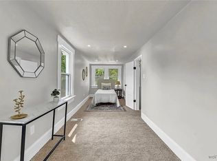 758 Taft Ave #2, Bedford, OH 44146