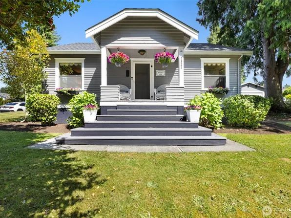 7321 71st Avenue NE, Marysville, WA 98270