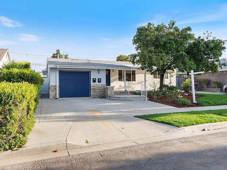6300 E Fairbrook St — Photo 2