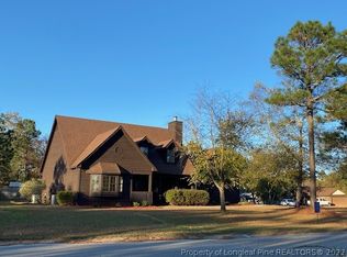 15 Montana Ln, Spring Lake, NC 28390