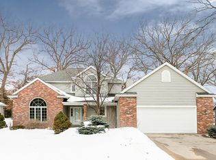 1085 23rd Ave SW, Rochester, MN 55902