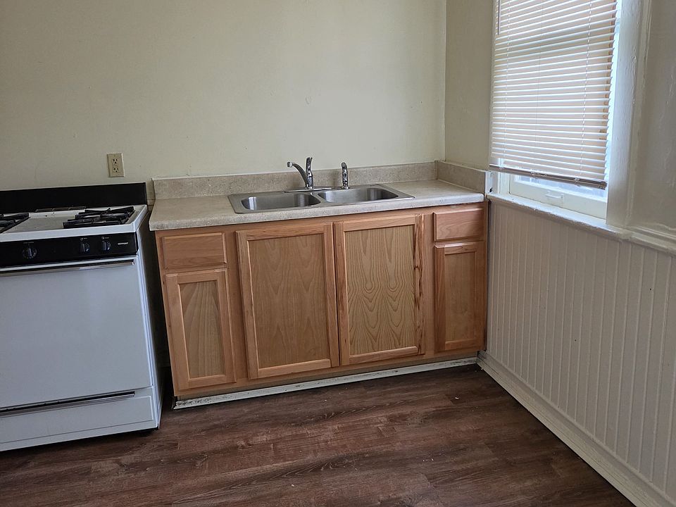 1st image of 3261 N 26th St #A