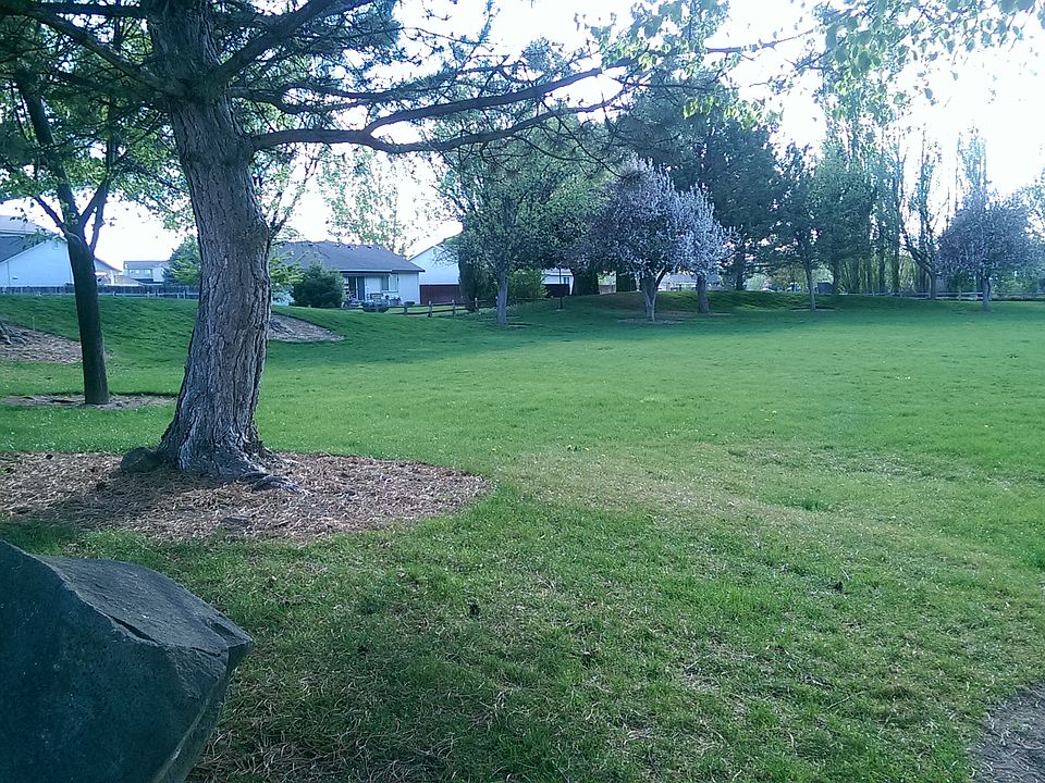 1st image of 3210 Airport Ave
