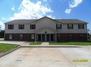 2118 Ringgold Ct APT 102, Clarksville, TN 37042