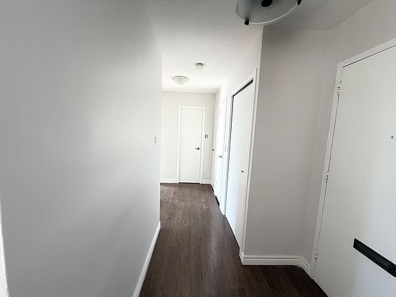 5th image of 20 Bradmon Dr #209
