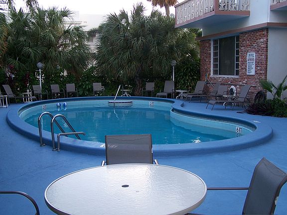 5th image of 9700 E Bay Harbor Dr APT 312