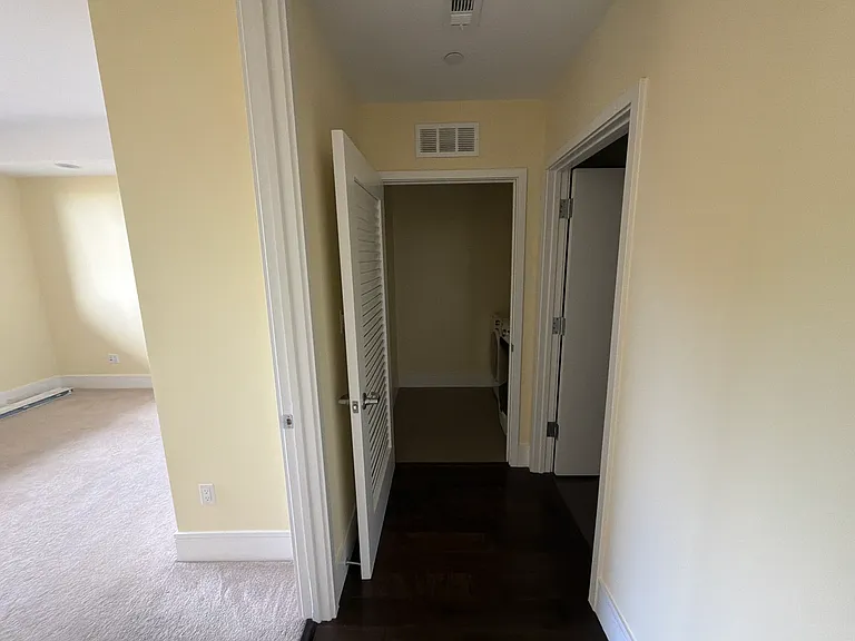 1838 Ogden Dr #413 — Photo 7