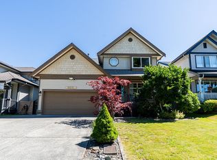 6830 183rd St, Surrey, BC V3S9E4