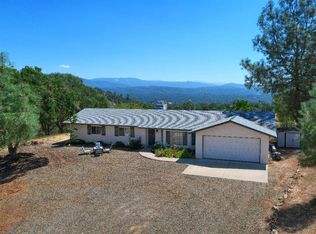 4349 Yellow Pine Hill Dr, Mariposa, CA 95338