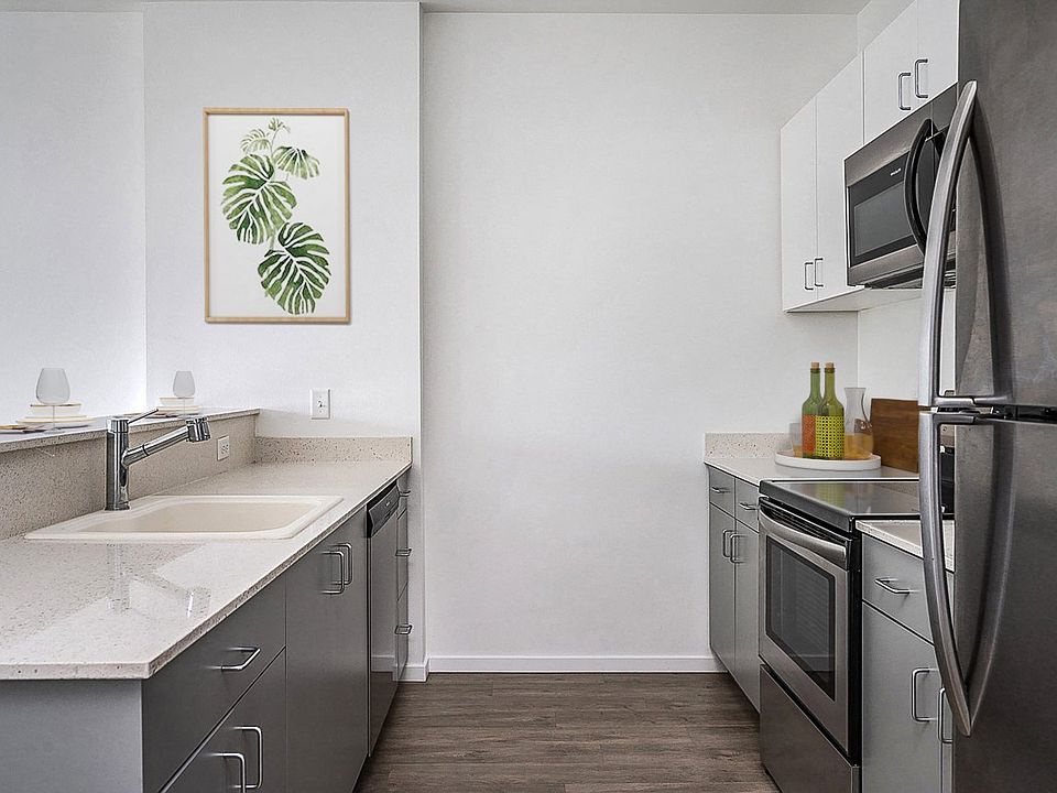 The Lenox | Kitchen
